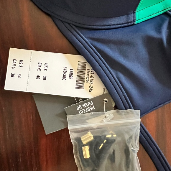 Abercrombie & Fitch navy and green bikini swim wear large top, small bottom NWT - Picture 4 of 5